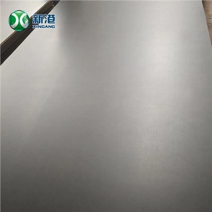 12 mm juoda plėvele dengta fanera